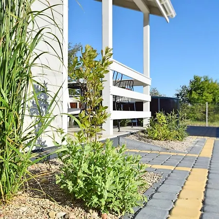 Pogodne Деревянный коттедж