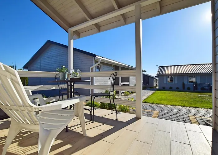 Pogodne Деревянный коттедж *